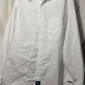 GAP Men's button down White Shirt